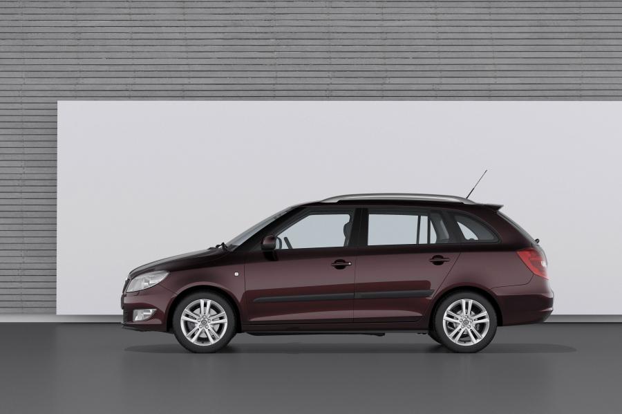  Skoda Fabia Combi 2010 года  (фото 23 из 25)